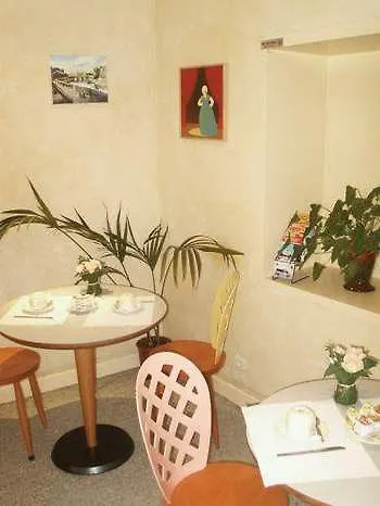 De Neuve By Happyculture Hotel París